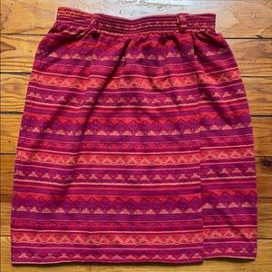 Jaclyn Smith Sport Vintage Aztec Print Skirt—M